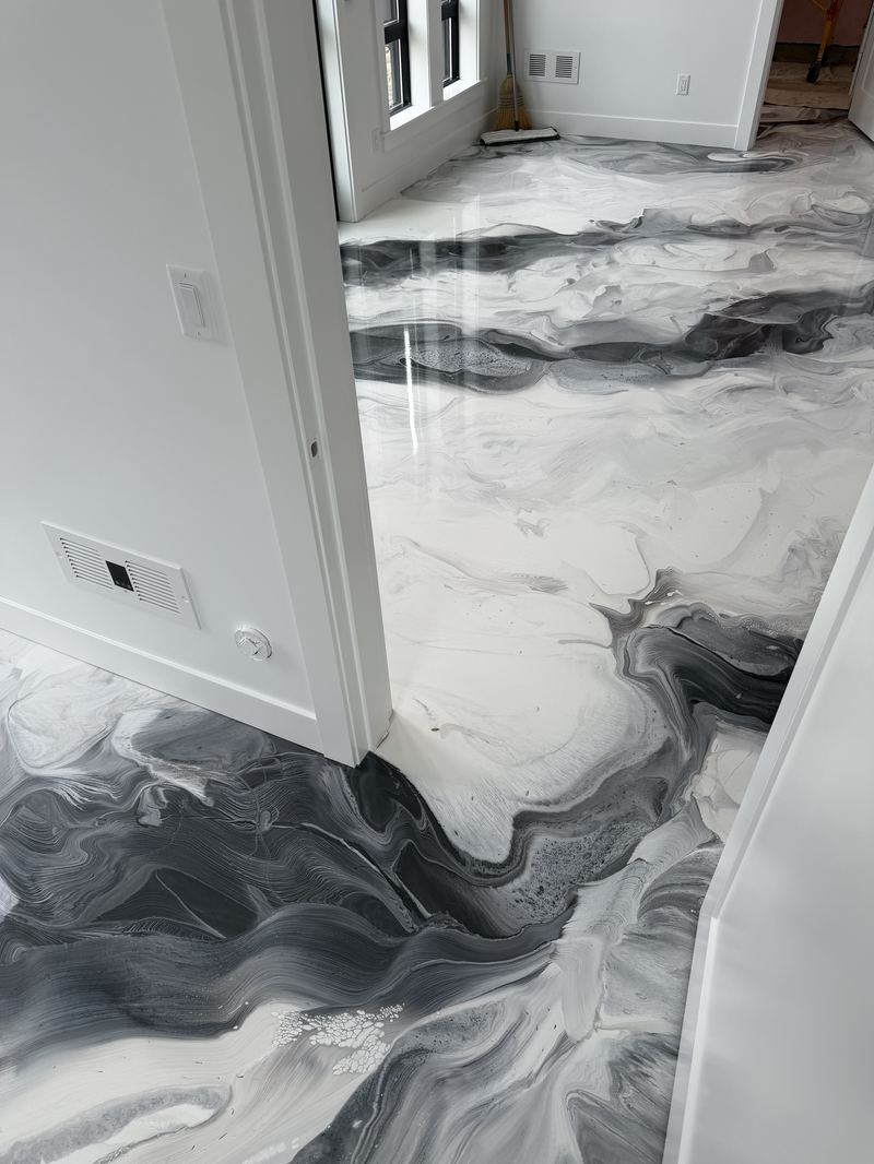 Black and white marble epoxy room floor